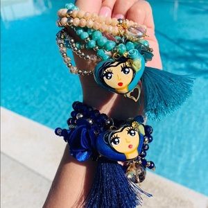 Crystal bracelets with Frida character!!! Cute 😍